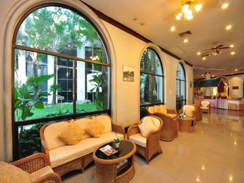 โรงแรมรอยัลไดมอนด์  เพชรบุรี ภายนอก รูปภาพ